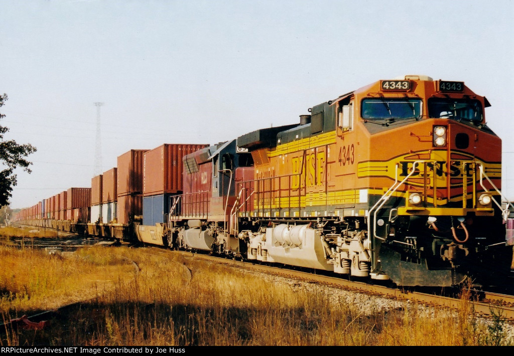 BNSF 4343 East